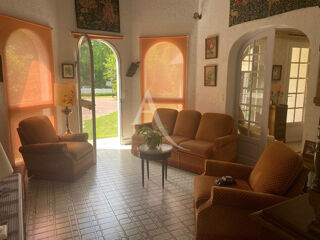  Villa à vendre 11 pièces 300 m²
