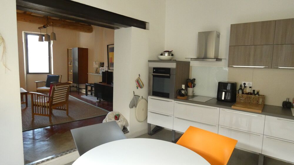 Vente Maison EYRAGUES Maison de village avec terrasse située à deux pas du centre ST REMY de Pce à 5km Eyragues