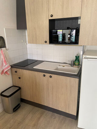  Appartement à louer 2 pièces 32 m²