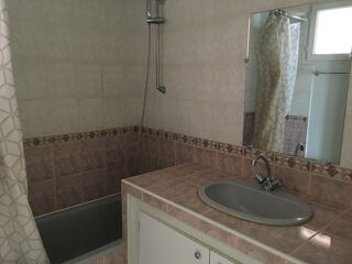  Appartement à louer 3 pièces 50 m²