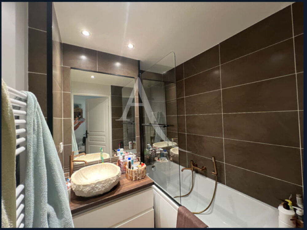 Vente Appartement EXCLUSIVITE MOUGINS LE HAUT  dernier étage 3 pièces piscine, tennis Mougins