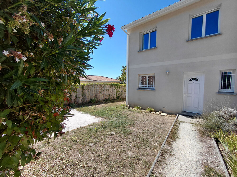 Vente Maison Maison de ville de 102 m2 à Prignac-Et-Marcamps Prignac et marcamps