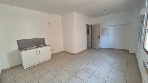   Appartement T2 au 1er tage Appartement - 2 pice(s) - 35 m