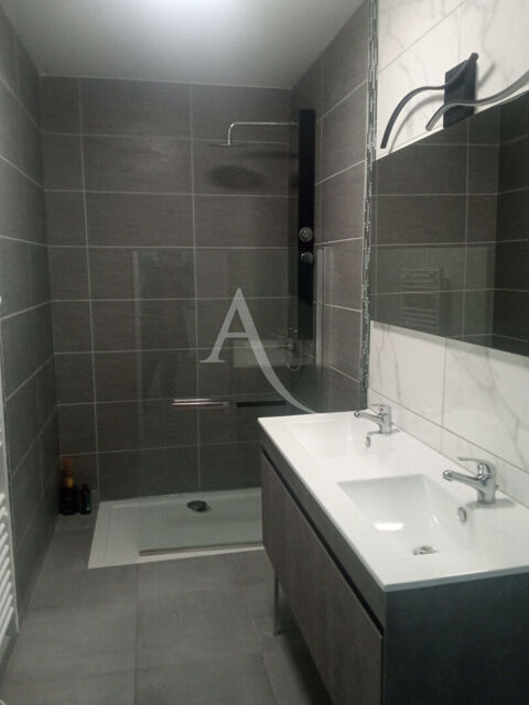  Maison  louer 4 pices 110 m