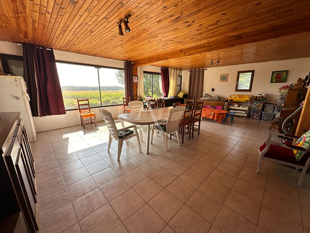 CHATELLERAULT - 5 MIN DU CENTRE VILLE - MAISON FAMILIALE - 5/6 CHAMBRES - UN T2 A LOUER
