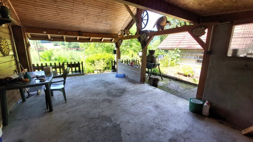 Vente Maison Chalet  5 pièces 70 m2 en pleine nature, 1227m2 de terrain avec garage Glere