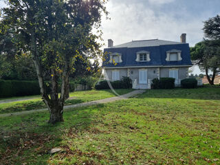  Maison � vendre 7 pi�ces 220 m�