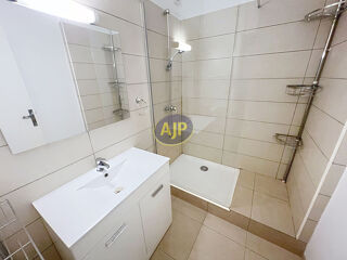  Appartement � vendre 4 pi�ces 80 m�