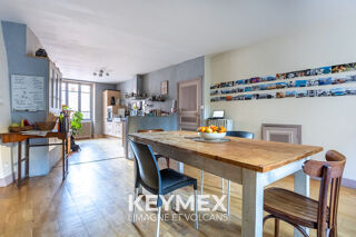  Maison � vendre 8 pi�ces 250 m�