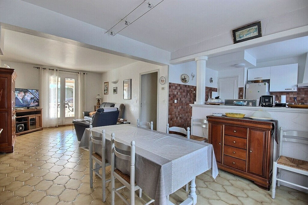 Vente Maison Maison La Bouverie -7 pièces 170 m2 - Piscine Roquebrune sur argens