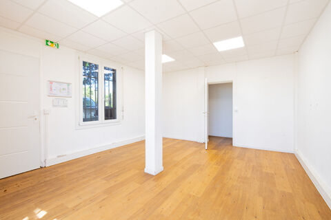   Bureaux  285m2 Marseille 13015 