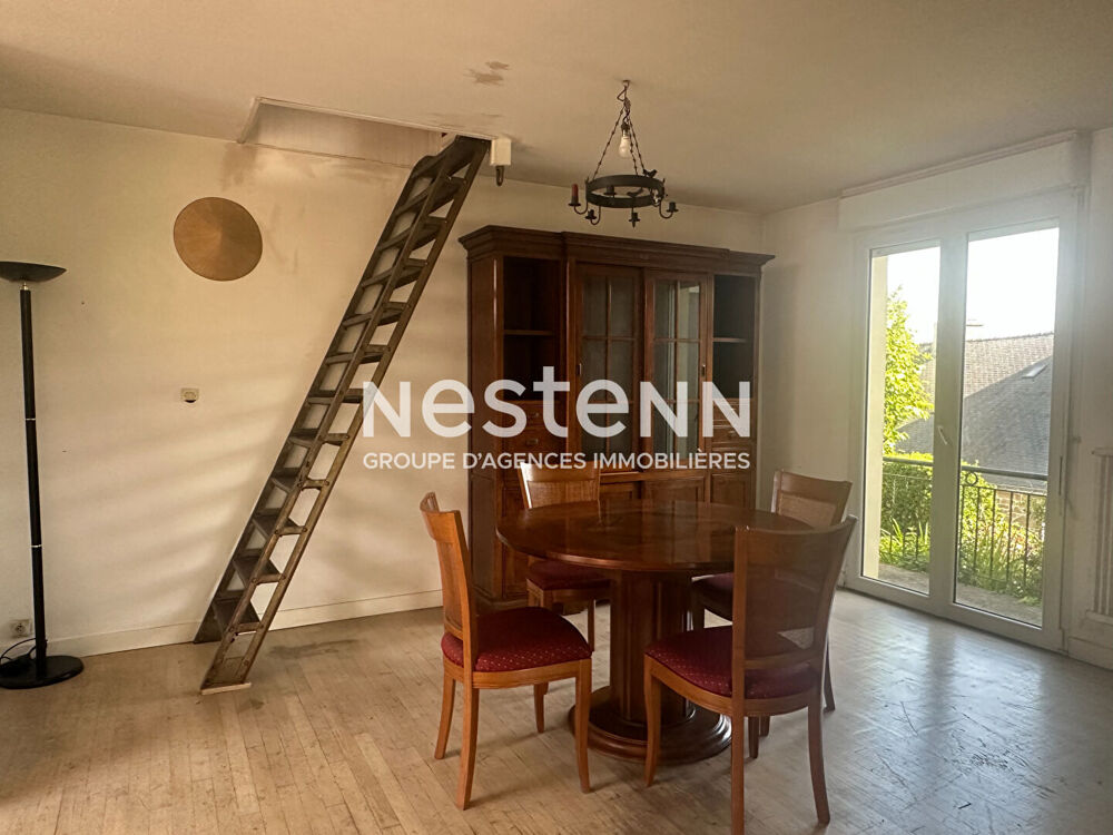Vente Maison Centre bourg Limerzel,  maison atypique et charmante  107 m² hab , garage 90 m² et jardin intime ! Limerzel