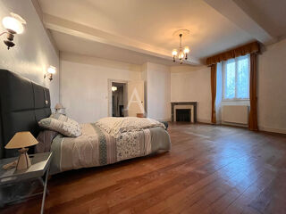  Maison  vendre 13 pices 361 m