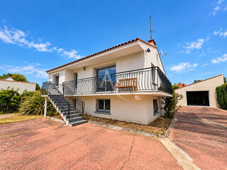 Maison 5 pièces 160 m² · au Fenouiller · 160 m² · 234 900 €