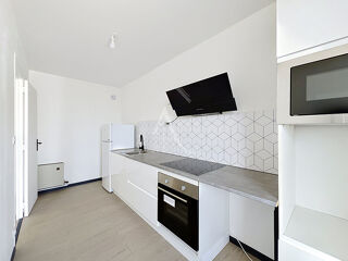  Appartement à louer 1 pièce 36 m²