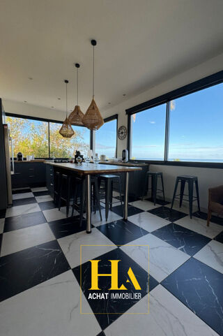  Maison � vendre 8 pi�ces 470 m�