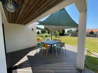 Location Maison Maison Lucon 5 pièce(s) 115 m2 Lucon