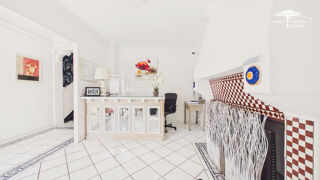  Maison à vendre 15 + pièces 735 m²