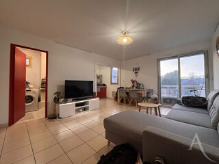  Appartement à louer 2 pièces 43 m²