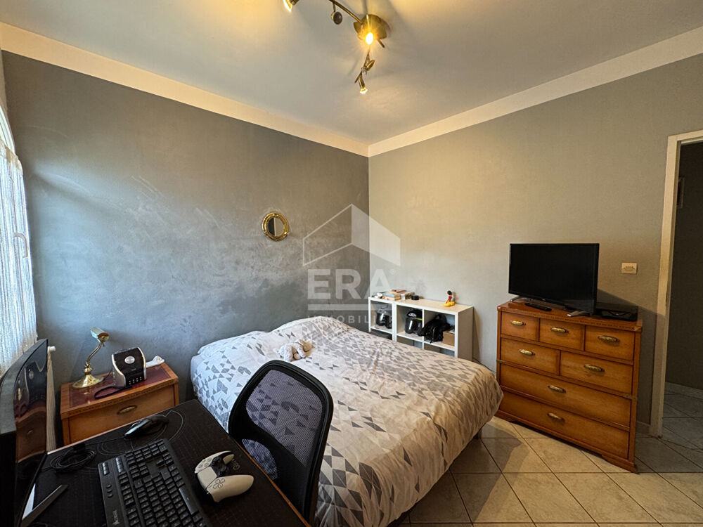 à vendre  Maison Saint-Cyr-sur-Mer (83270)