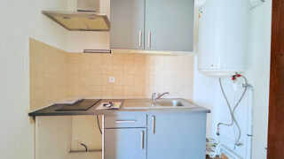  Appartement à louer 1 pièce 27 m²