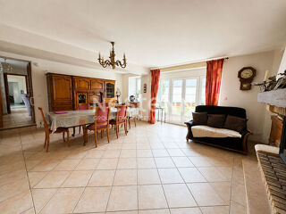  Maison à vendre 9 pièces 174 m²