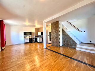  Appartement à vendre 5 pièces 104 m²