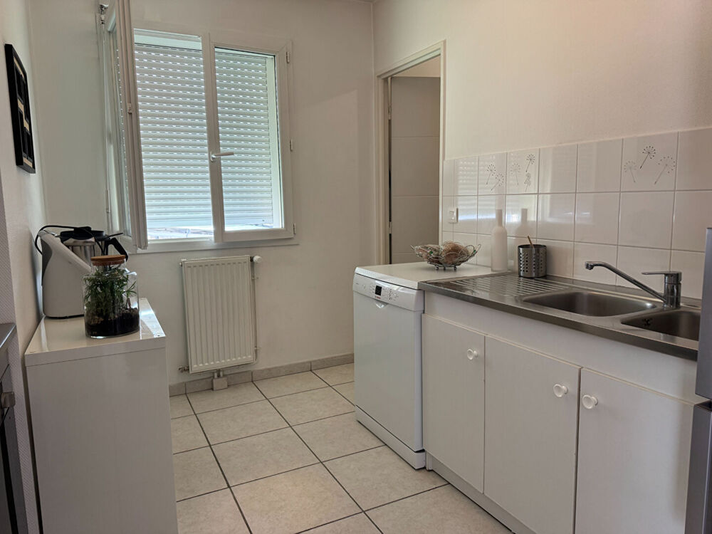BOURG EN BRESSE - Résidence sécurisée - Appartement 3 pièces 70 m2 avec de parking privative