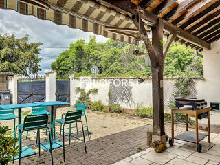  Maison  vendre 7 pices 215 m