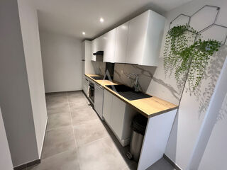  Maison à louer 6 pièces 120 m²