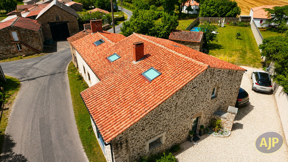 Vente Maison Legé - Ancienne grange rénovée Lege