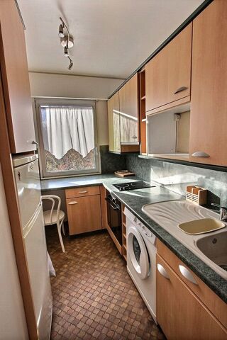 Location Appartement Appartement Courbevoie 2 pièces 47.82m2 - 1 387.99  CC - Meublé Courbevoie