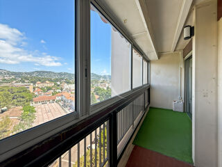 Appartement à louer 2 pièces 57 m²