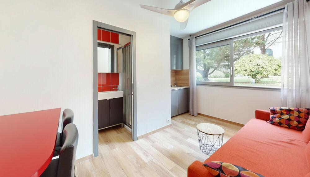 BIARRITZ ? Quartier Saint-Charles ? Studio rénové avec cave