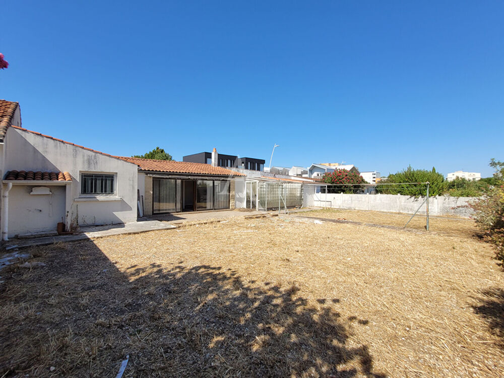 Vente Terrain LA ROCHELLE - Quartier Saint-Eloi, Terrain avec dépendances et garage La rochelle