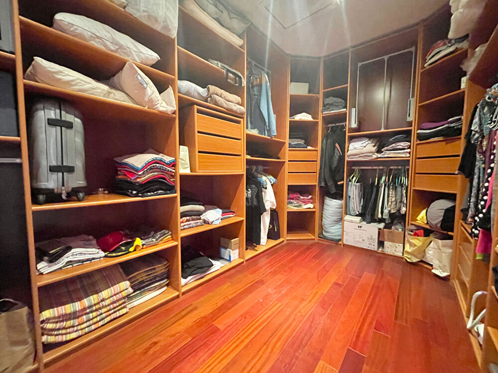 � vendre  Maison Saint-Rapha�l (83700)