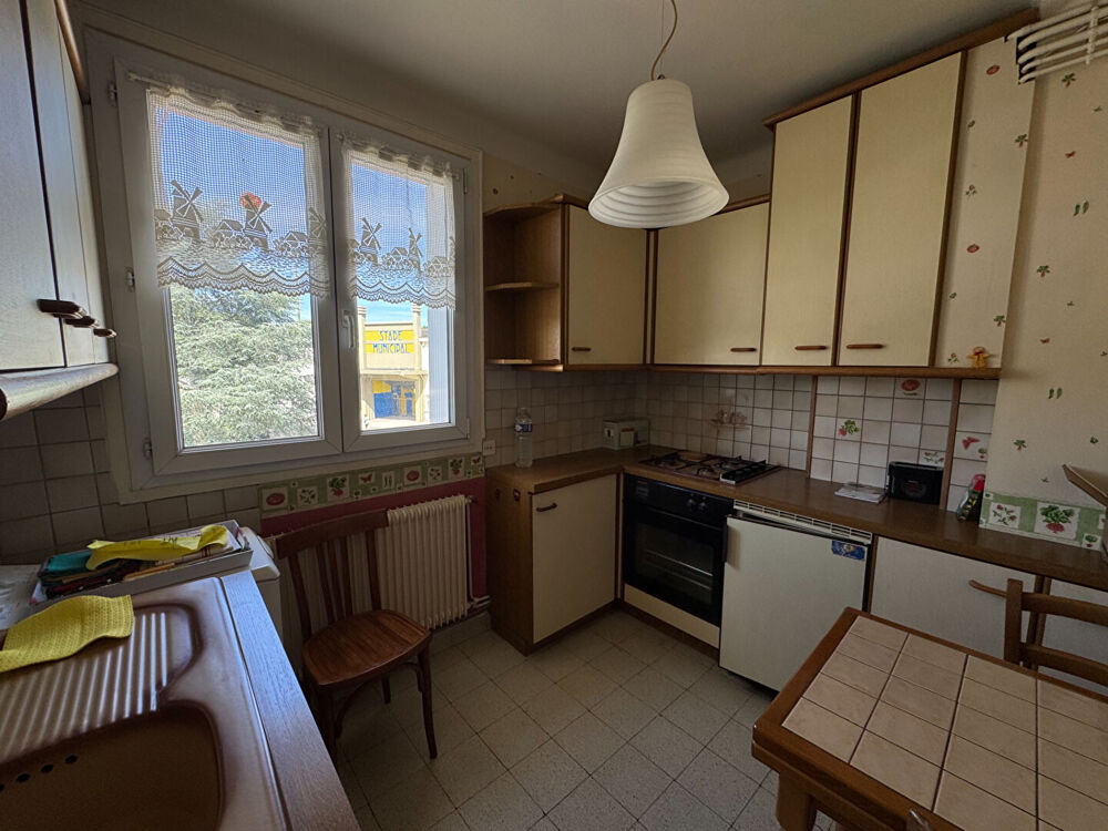 Appartement T3 avec garage à deux pas du Parc des Bains