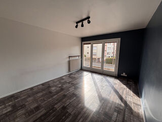  Appartement à louer 3 pièces 62 m²