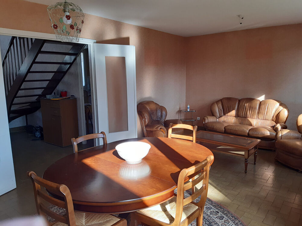 vente Maison - 4 pice(s) - 90 m Le Puy-en-Velay (43000)