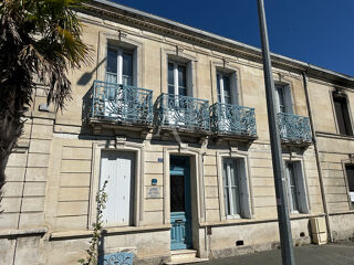  Immeuble à vendre 8 pièces 148 m²