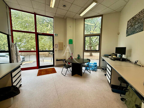   Labège - local commercial de 73 m² 
