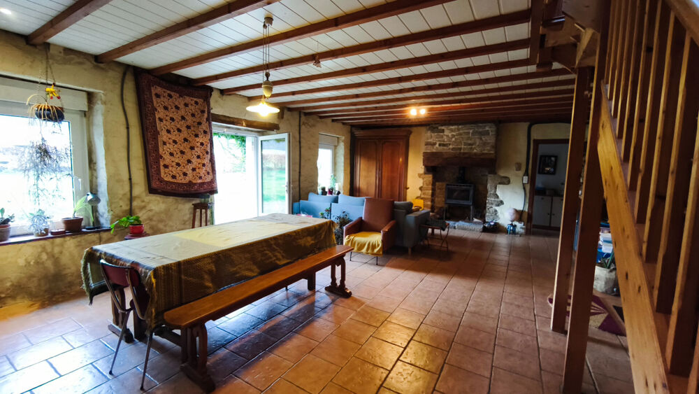 MORBIHAN, Silfiac,Maison en pierre, quatre chambres, hangar, terrain