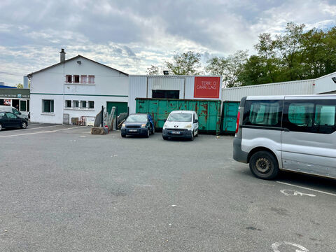   À vendre : Murs commerciaux de 1112 m² à Mâcon - Réf. 829T 