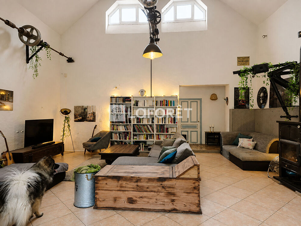 Vente Maison Maison La Thuile 7 pièce(s) 242 m2 La thuile