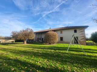  Maison à vendre 12 pièces 254 m²