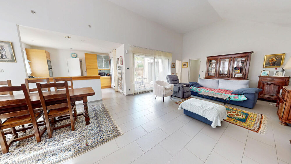 Vente Maison Saint-Thibault-des-Vignes ? Maison de plain-pied 4 chambres avec séjour cathédrale, au calme d'une impasse Saint thibault des vignes