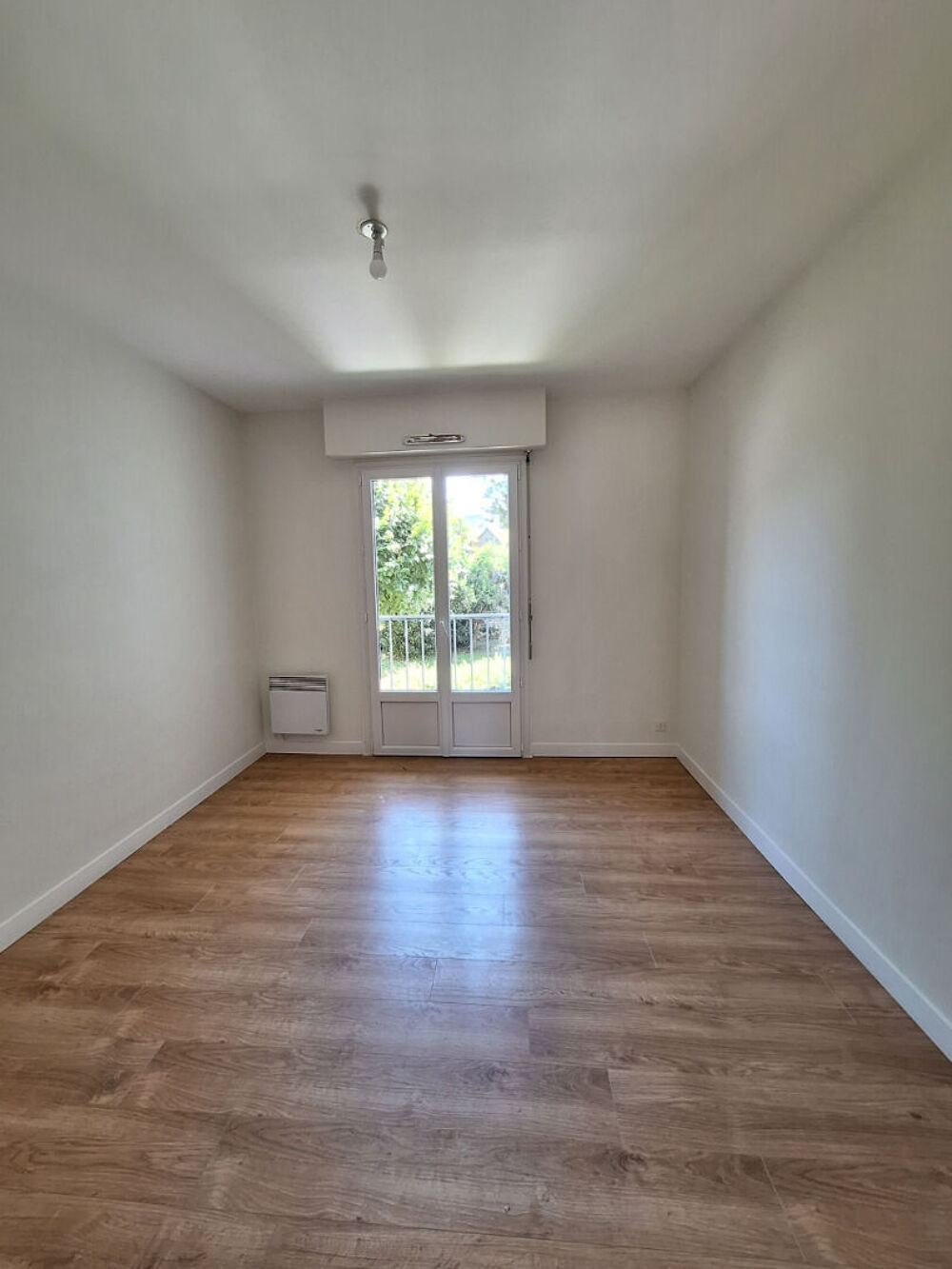 Location Appartement SAINT MALO SAINT SERVAN A LOUER  APPARTEMENT  T4 GARAGE BALCON Saint servan sur mer