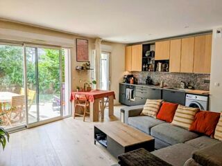  Appartement à louer 3 pièces 64 m²