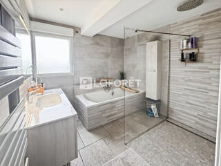  Maison à vendre 6 pièces 143 m²