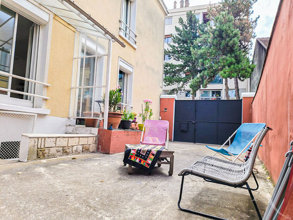 Vente Maison Maison Montreuil 4 pièce(s) 136.5 m2 Montreuil